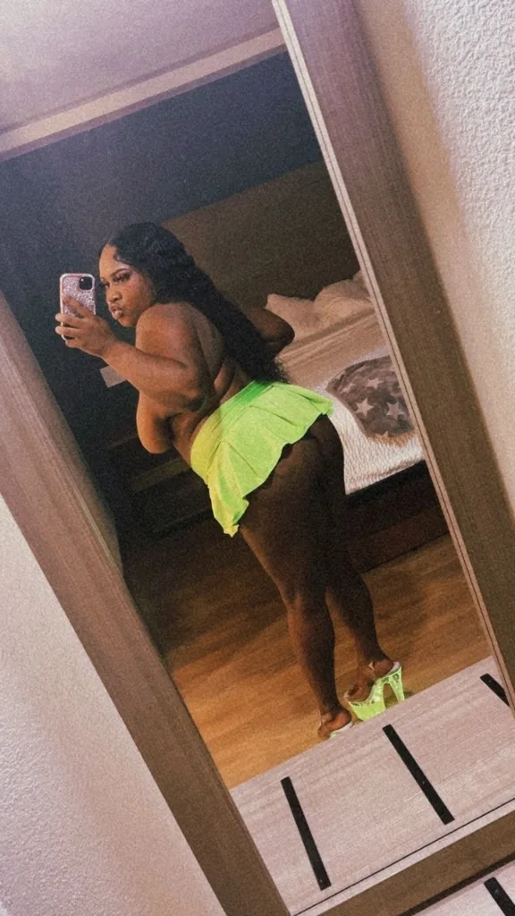 ARLINGTON 🥳 I DO IT ALL BABY DONT MISS OUT ON THIS ALL HOLES OPEN $100 30Min Special ILL SUCK IT TIL U BUST - Photo 4 | Escort in Fort Worth