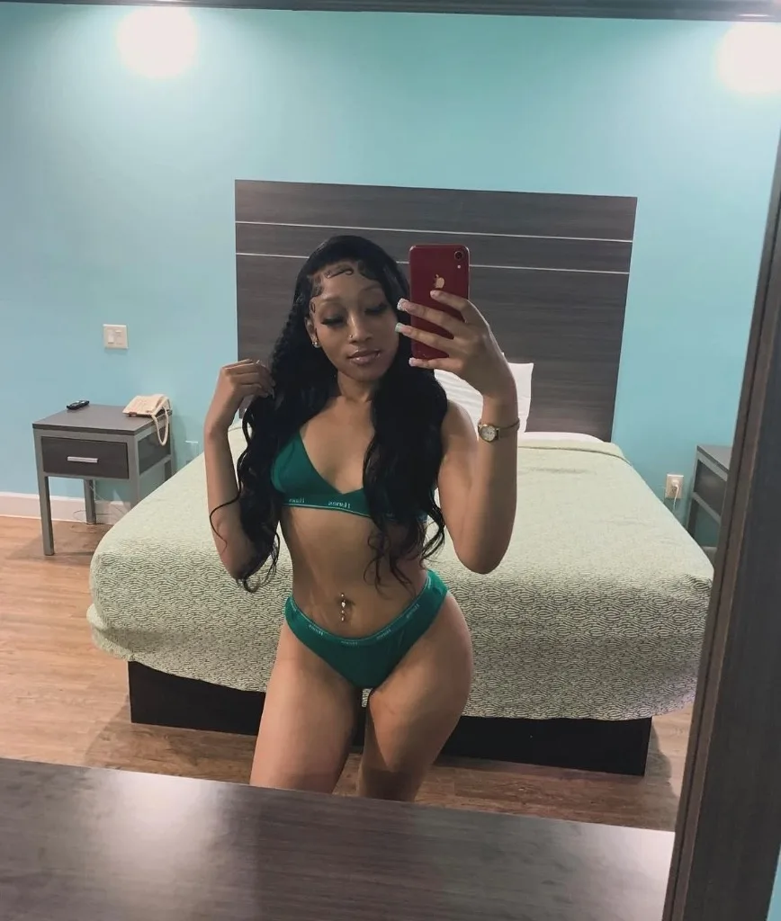 AVAILABLE NEAR BUSH AIRPORT LEAVING SOON !! (ft shows & content available) - Photo 4 | Escort in Humble - IAH Bush Airport Area