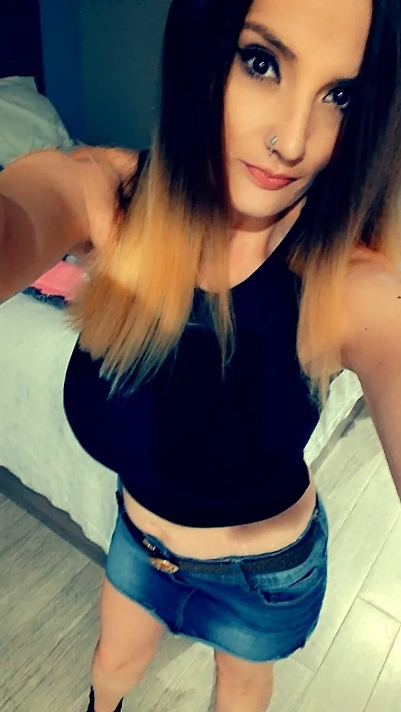 Wanna play with a young and sexy blonde who is looking for a good time - Photo 7 | Escort in Fort Worth