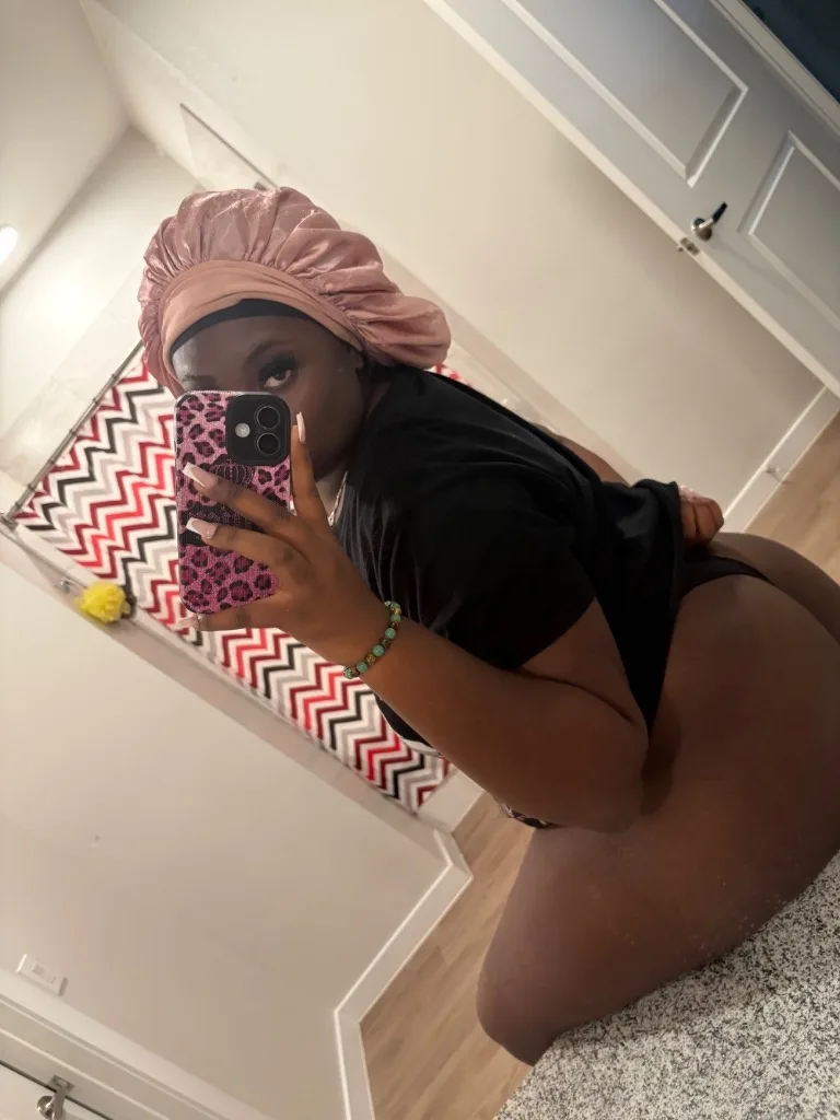 your favorite squirterCum fill me up - Photo 2 | Escort in Denton