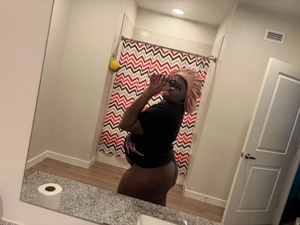 your favorite squirterCum fill me up - Photo 5 | Escort in Denton