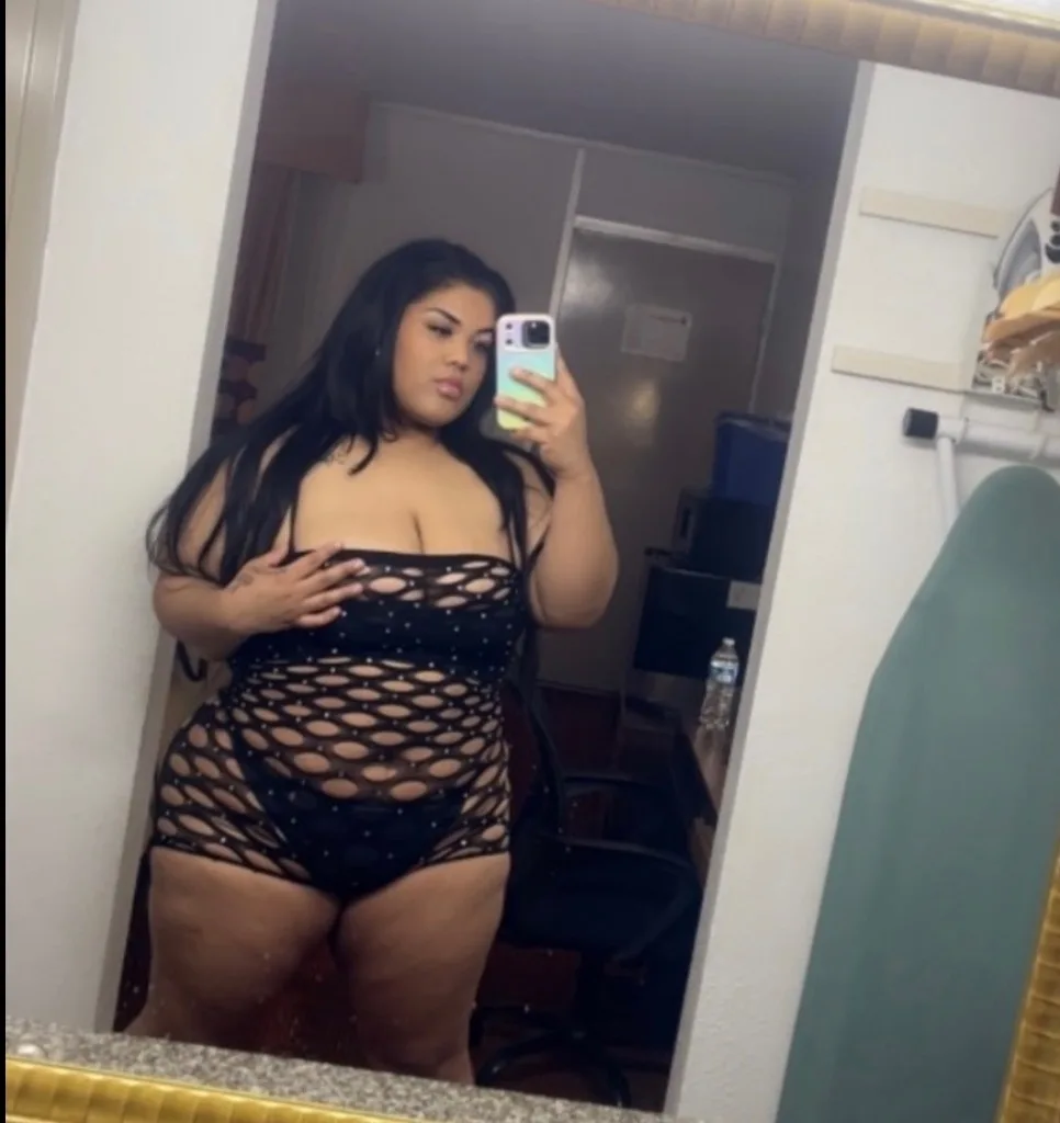 ThroatGoat TightGrip BBW LATINA - Photo 4 | Escort in 1960 45 N.Fwy