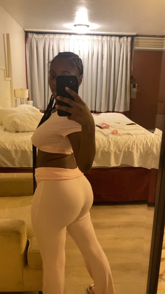 Thick and sexy - Photo 4 | Escort in Arlington