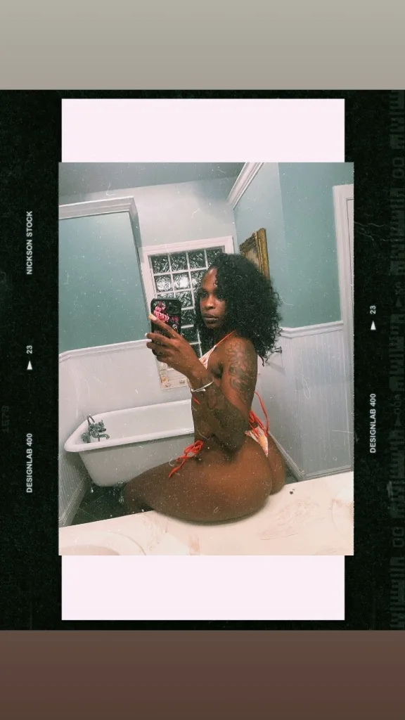 Come get a taste 💦😜