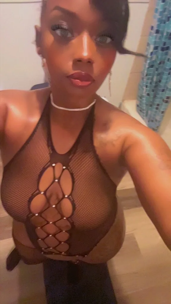 thick chocolate temptation - Photo 3 | Escort in waco