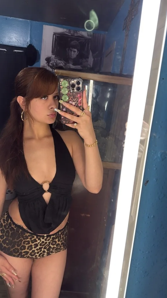 content and facetime sessions only - Photo 8 | Escort in San Antonio