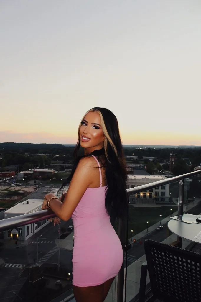 DALLAS👠💖 Petite babe here to please you 💋