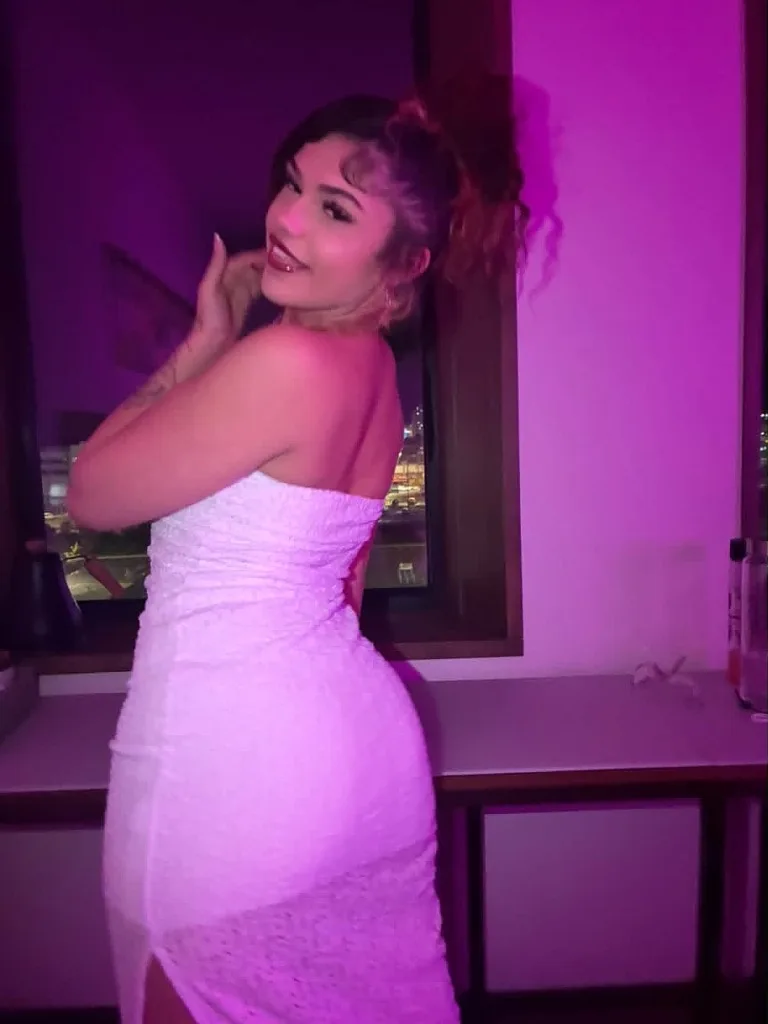 Cum see us (incalls) 2girls - Photo 6 | Escort in Near university hills
