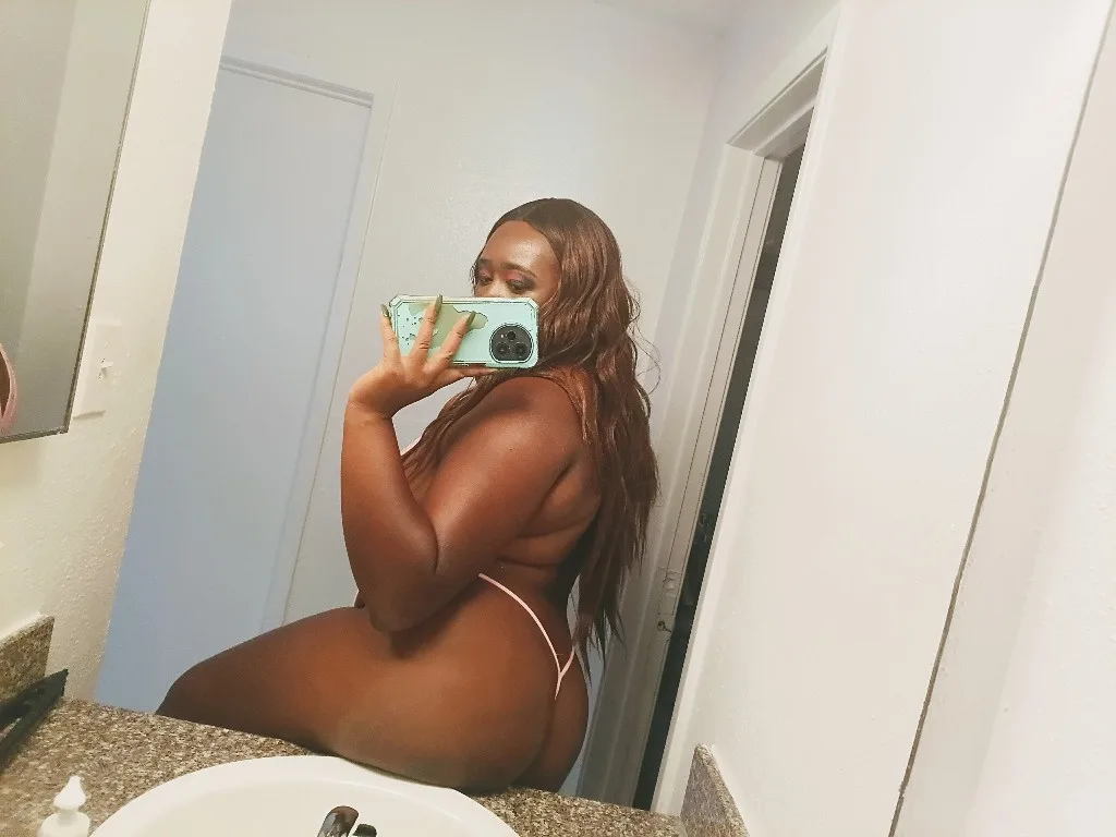 Thicc& Wet Chocolate | Incall only - Photo 6 | Escort in Southwest Houston