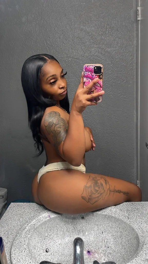 Come See Mee 🫶 - Photo 2 | Escort in Arlington
