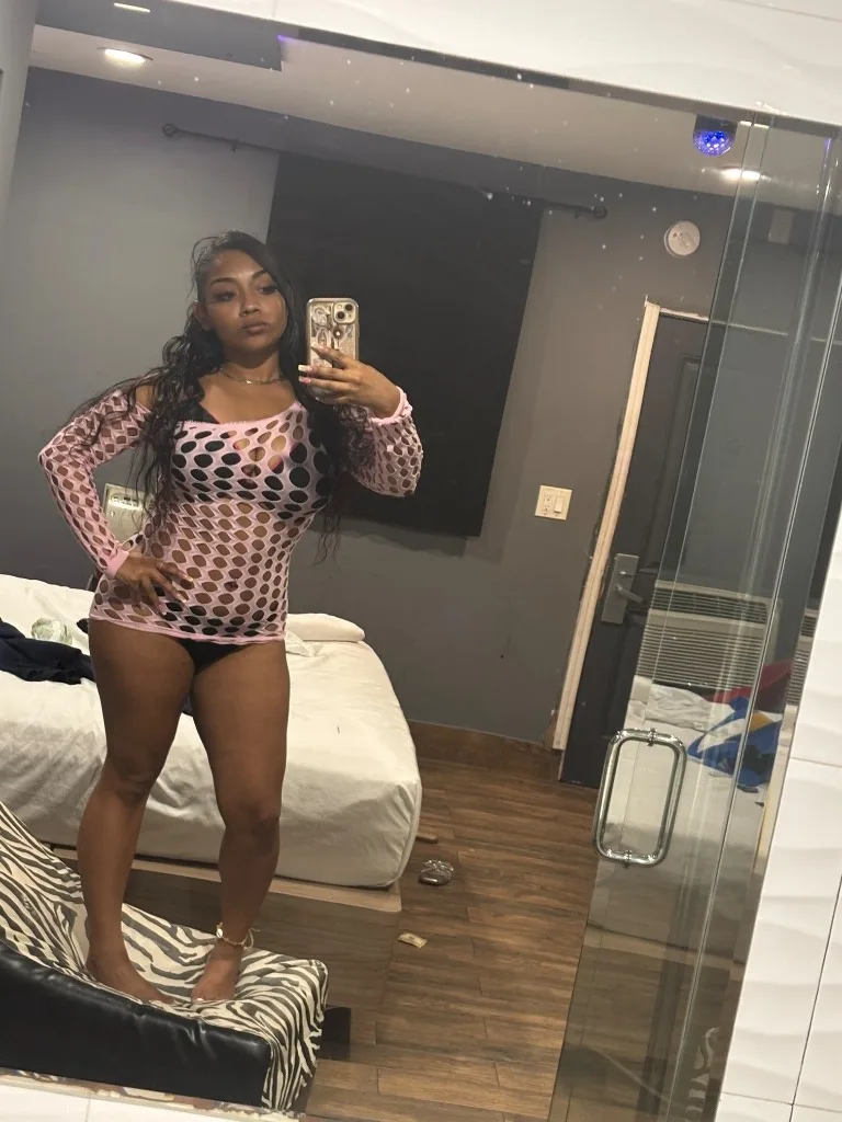 Mixed Beauty Curvy an Sexy🥰100%Real Pics - Photo 4 | Escort in Dallas