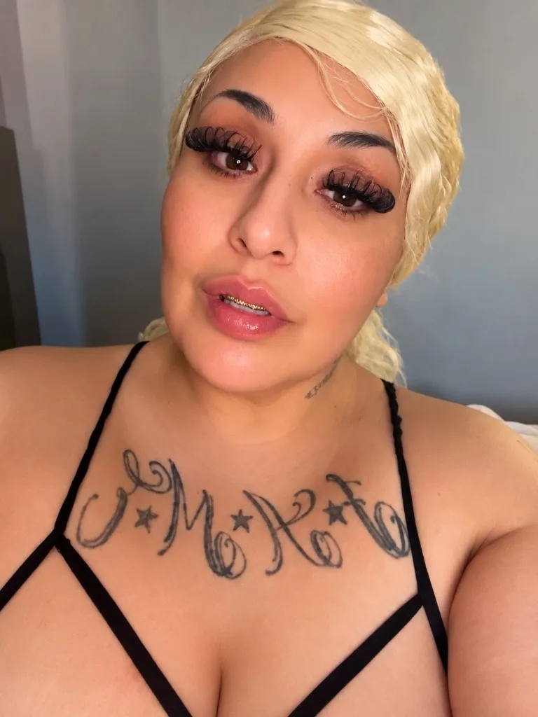 You stay warm I bring the heat - Photo 2 | Escort in Austin