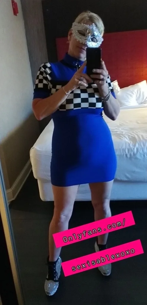 HEY BABES! All my HOMETEAM Faves! - Photo 6 | Escort in GALLERIA AREA