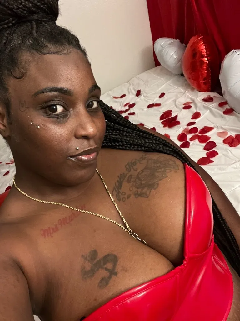 THROAT GOAT SUPER SOAKER - Photo 2 | Escort in OUTCALLS & CAR PLAY