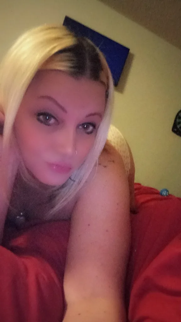 3pm to 11pm 15 dollar FT/Video shows......content, outcall...,TEXT me dont call and let me take away all your worries while ur in PARIS 2 gurls always available - Photo 6 | Escort in Fort Worth