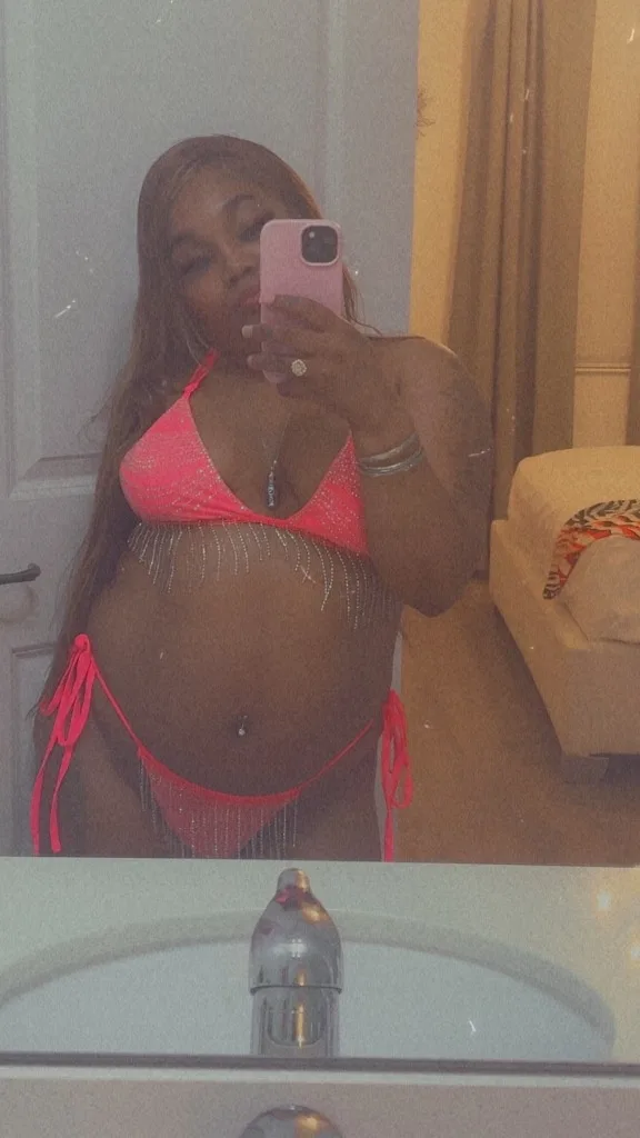 black and pacific islander 4ft'7in petite and thick - Photo 8 | Escort in Mesquite