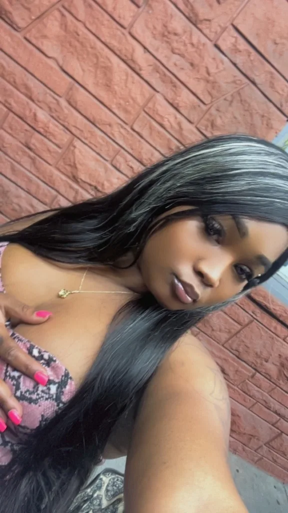 black and pacific islander 4ft'7in petite and thick - Photo 4 | Escort in Mesquite
