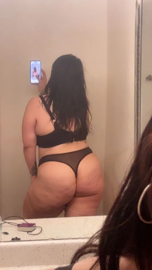 Pretty Face, Good Vibes, Worth Every Minute - Photo 4 | Escort in Dallas