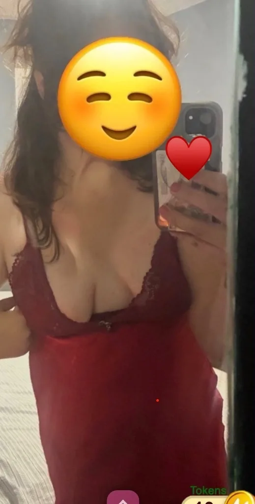 TGIF, thank goodness im free tonight!!! - Photo 2 | Escort in San Antonio