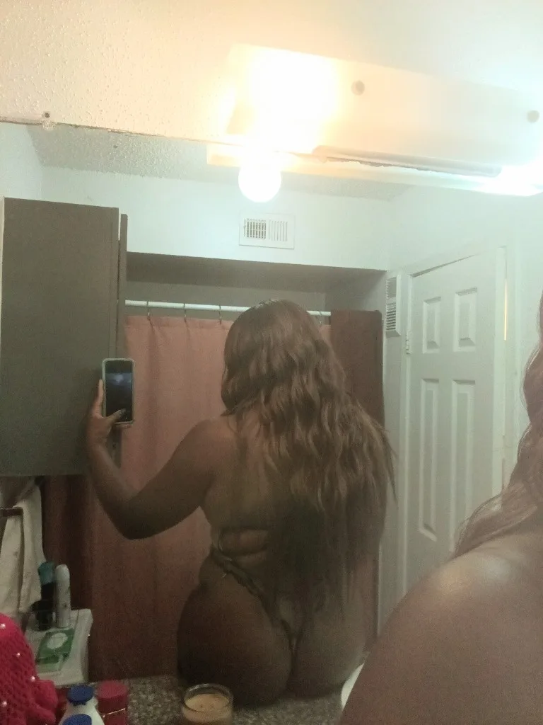 LATE NIGHTS WITH THICC CHOCOLATE| INCALL ONL| 40 Friday Night Special - Photo 4 | Escort in Southwest Houston