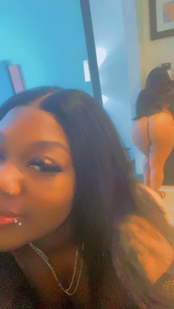 InCalls Outcalls. your favorite throat goat. - Photo 4 | Escort in Round rock Georgetown Pflugerville