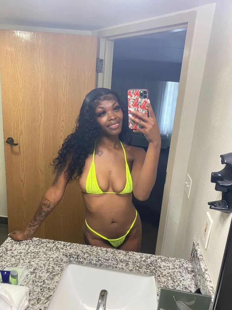 cum NUT 4 DIORR | QV IN SPECIAL - Photo 2 | Escort in Galleria