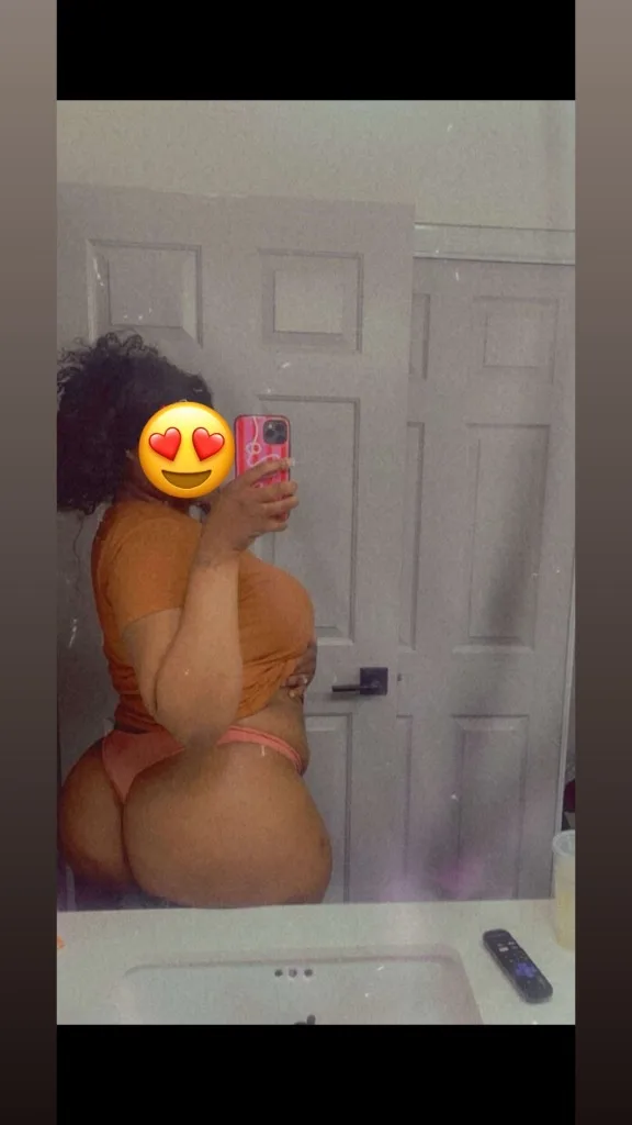 HOTTEST THICKEST AND JUICIEST NEAR YOU GUARUNTEED - Photo 4 | Escort in AUSTIN