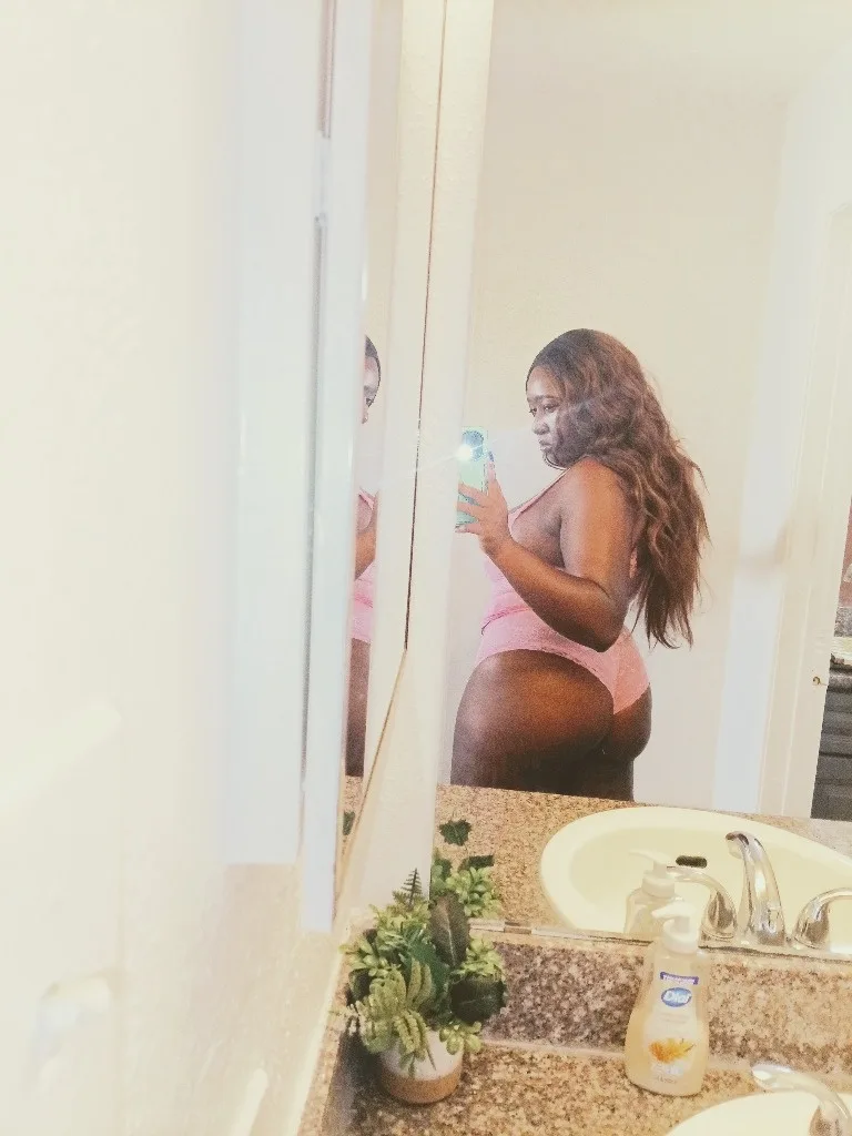 Thicc& Wet Chocolate | Incall Only - Photo 8 | Escort in Southwest Houston