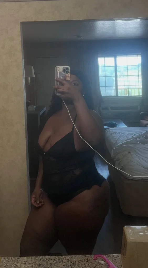 Car Dates ONLY - Photo 3 | Escort in Westchase