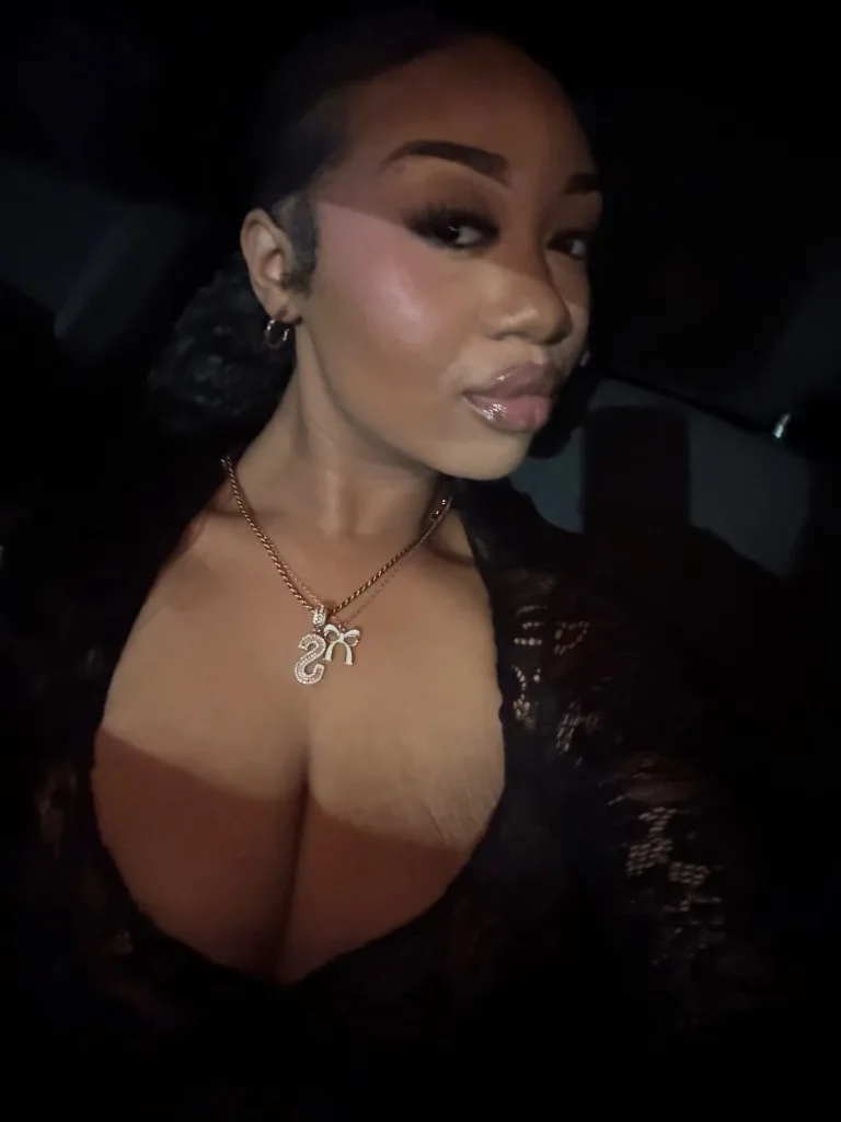 Come and play in my waterpark Daddy - Photo 3 | Escort in Dallas
