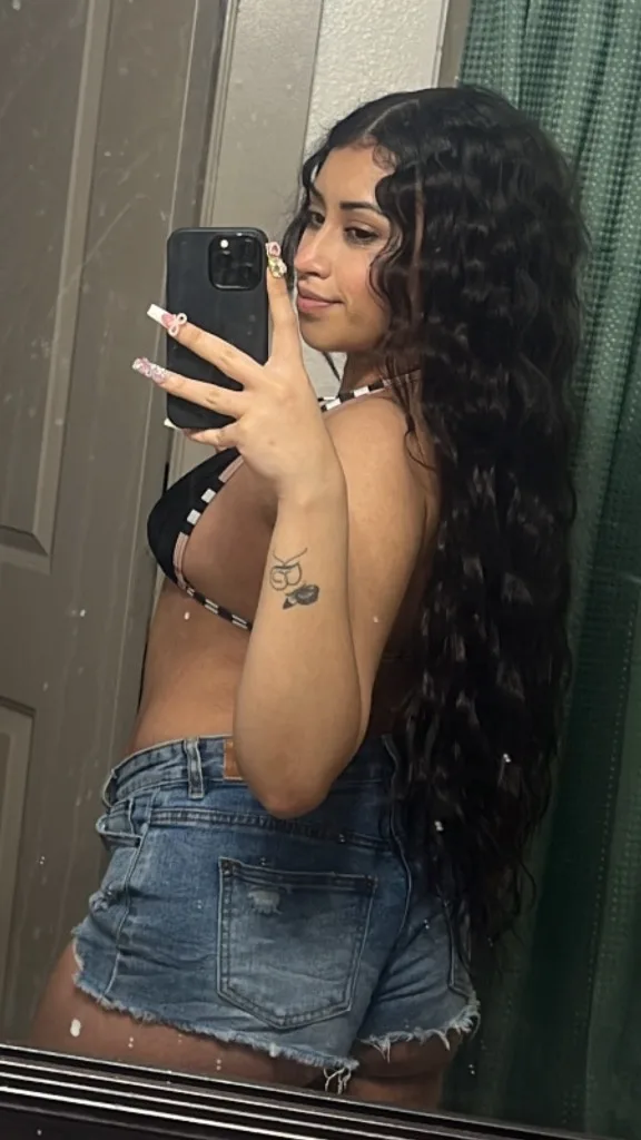 Natural Latina Bombshell ️‍ - Photo 2 | Escort in addison