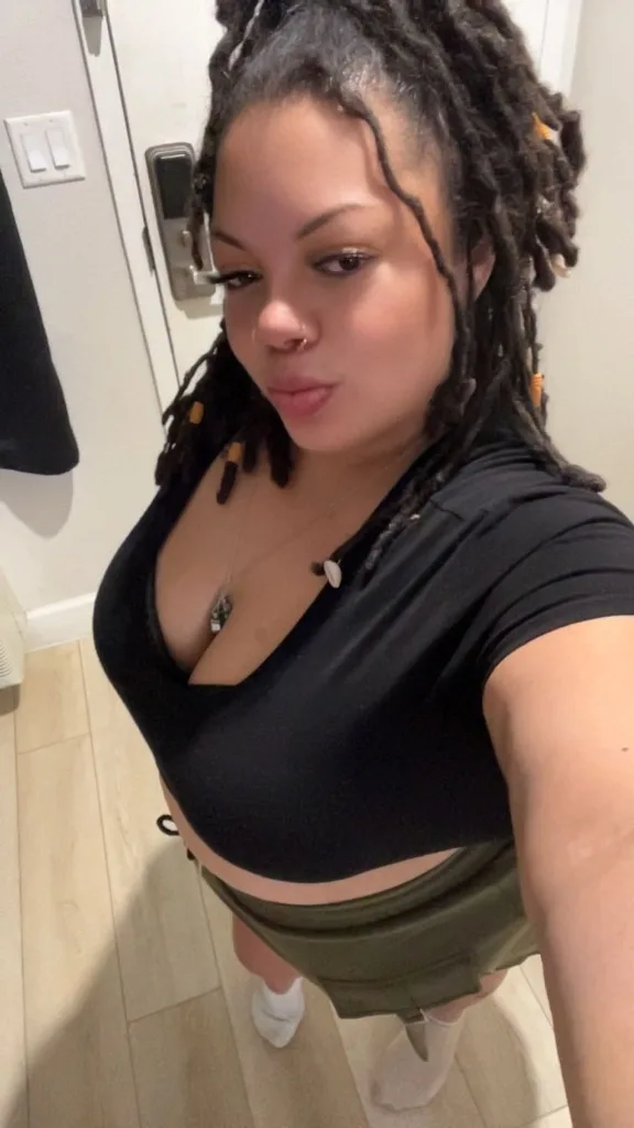 Available Now 🫦 OUT CALL AND MASSAGE AVAILABILITY 24/7 Ready to play Daddy. - Photo 9 | Escort in East Houston