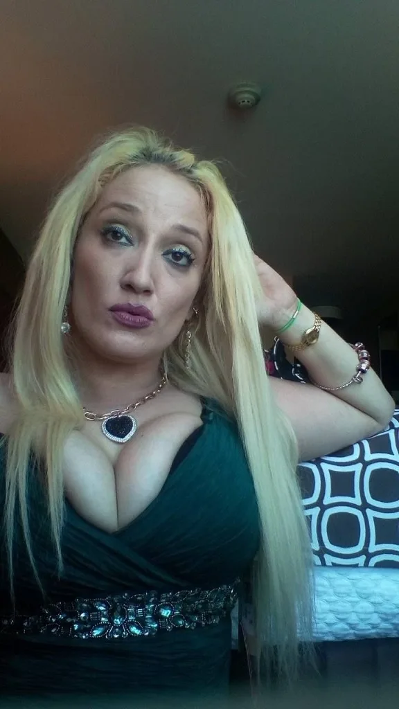 In Your Arms Tonight Jade Gypsy Jewels Tally Busty Blonde Bombshell r - Photo 11 | Escort in Houston