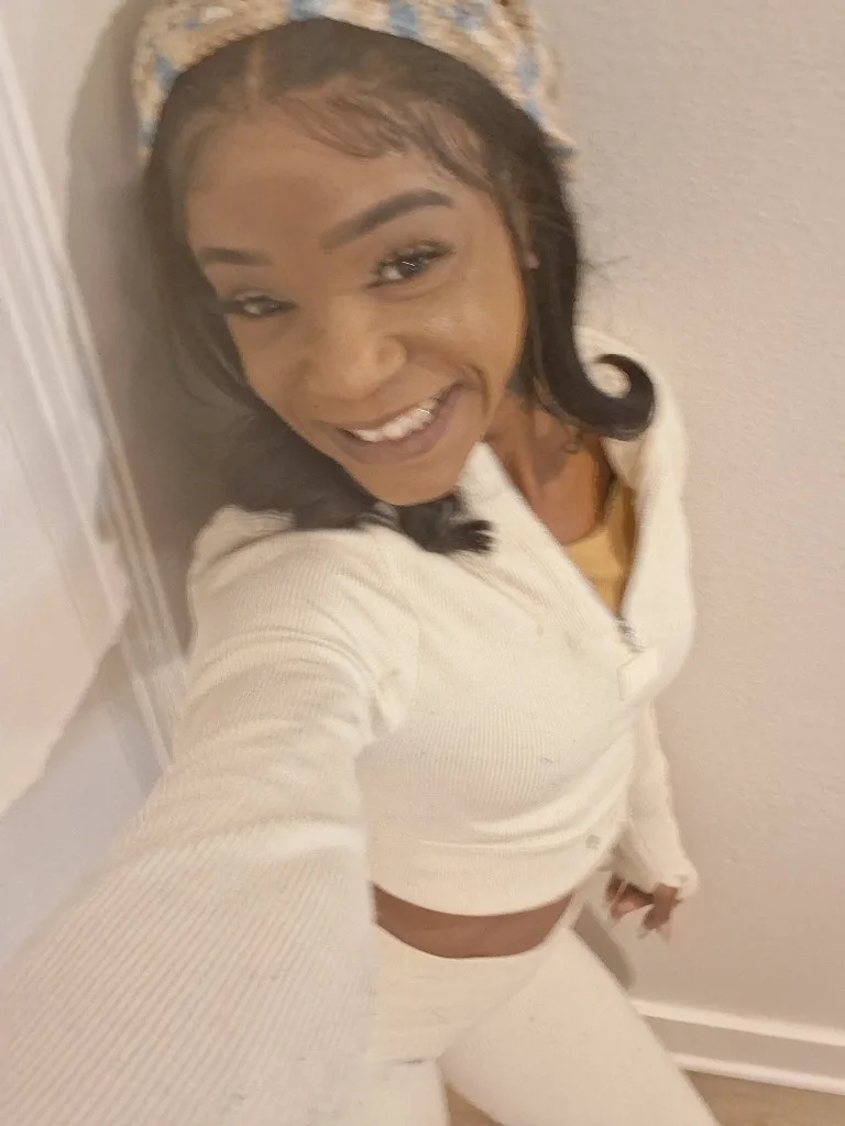 HoTtiE AleRt Im BacK - Photo 6 | Escort in Southwest south