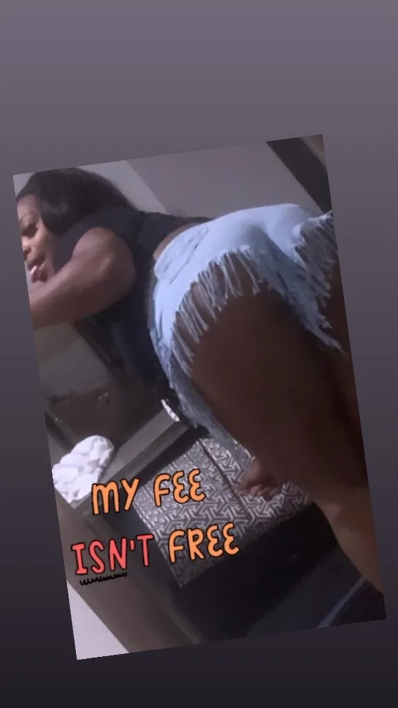 OUTCALLS TODAY ONLY AVAILABLE NOW TEXT OR CALL ME SERIOUS MEN ONLY