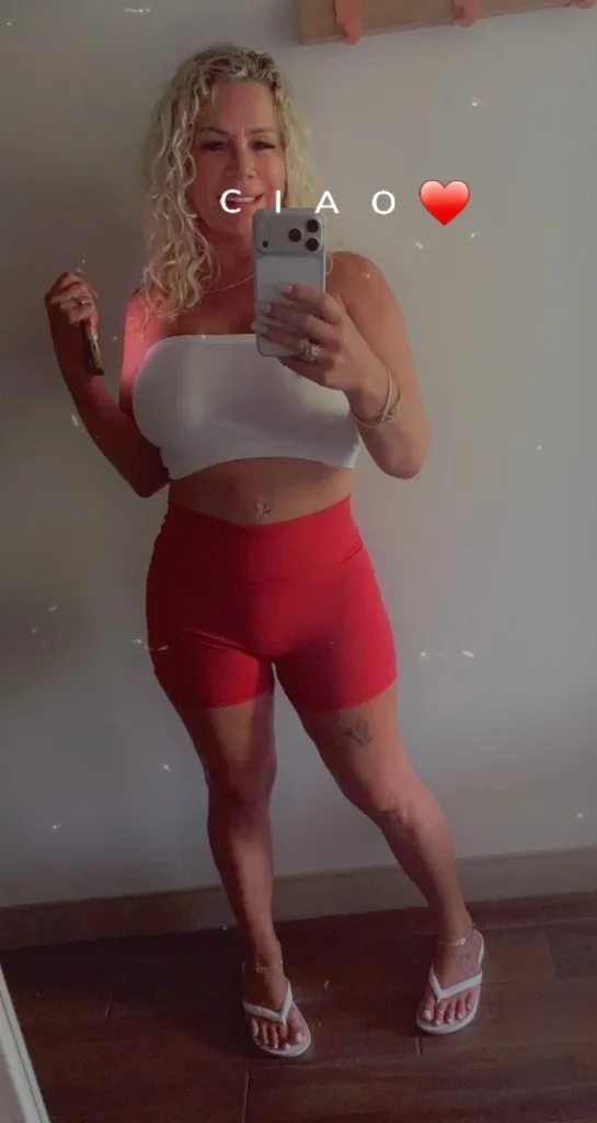 Sexy Mom Back In Town - Photo 4 | Escort in Houston