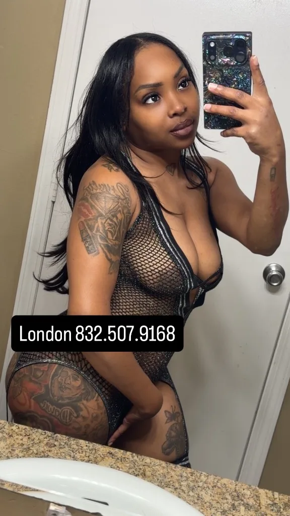 The Gentlemen’s Choice Outcalls Only! - Photo 8 | Escort in Outcalls Only !