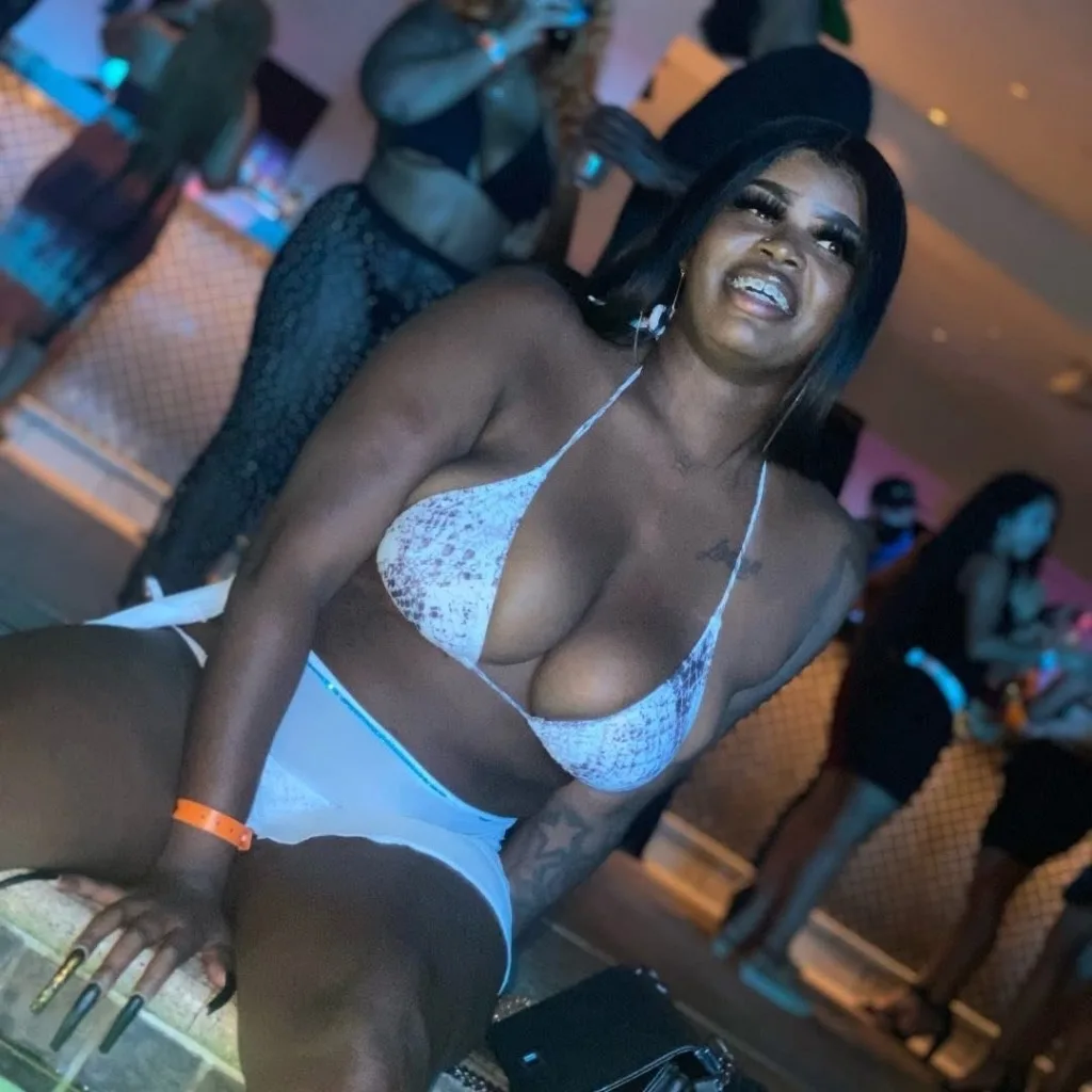 area Qv 60 incall SPECIAL also Excuse ma Hands Massage Services only Guaranteed to Relax you!!! - Photo 4 | Escort in Humble
