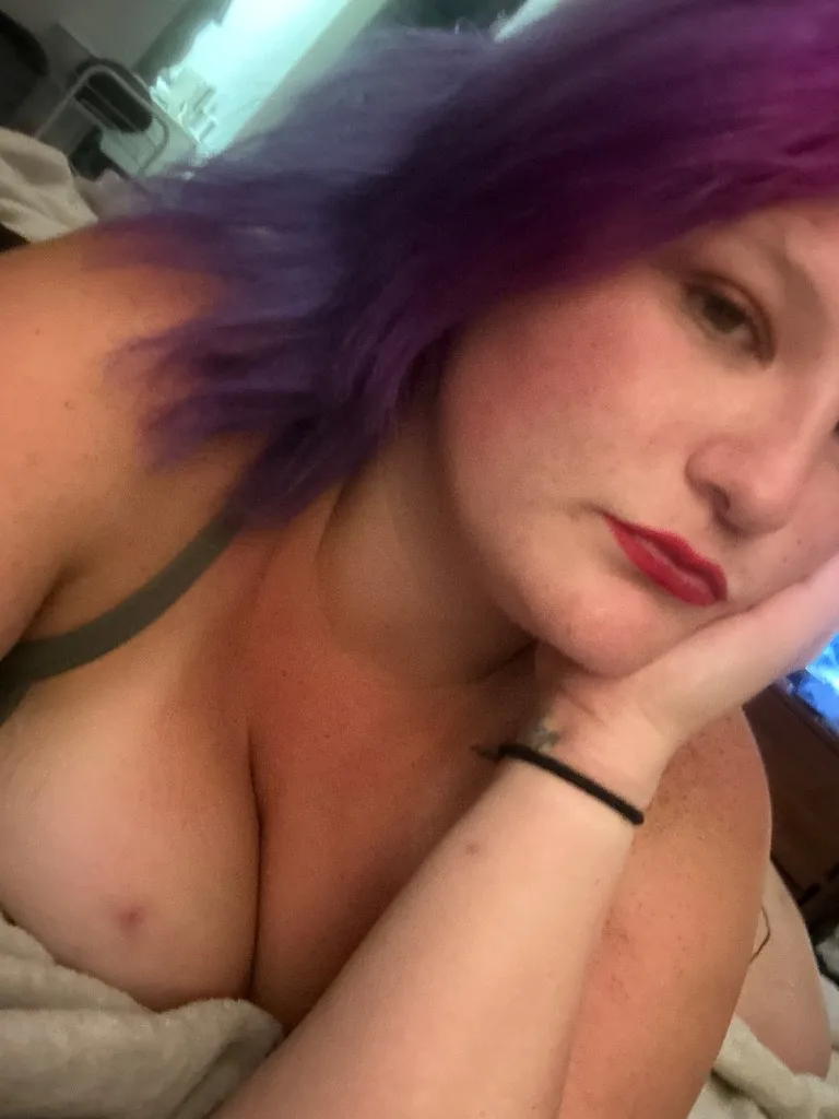 best top and pussy around - Photo 4 | Escort in Garland