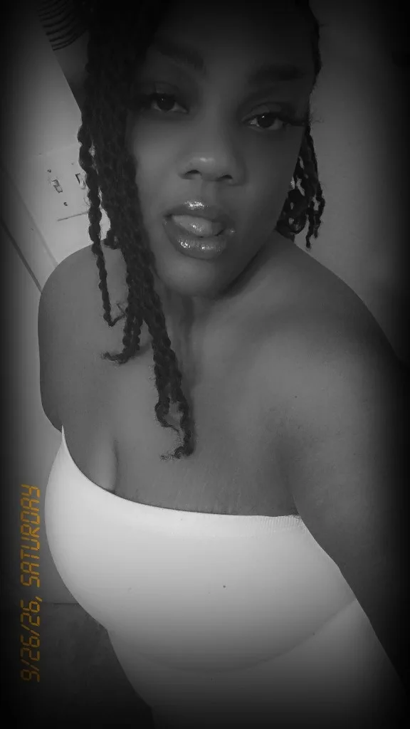 Ask me about my incall $70 Special Daddy Available 24/7 - Photo 2 | Escort in Oak cliff Dallas