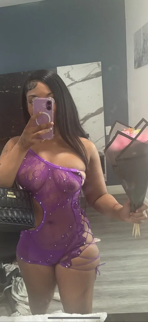 Deep Throat Goddess Ask about my hhr specials - Photo 2 | Escort in Stafford