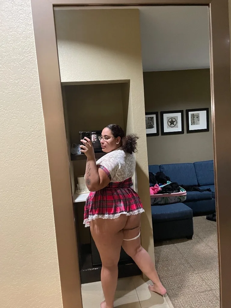 thick lightskin bbw with fire head - Photo 3 | Escort in Northside
