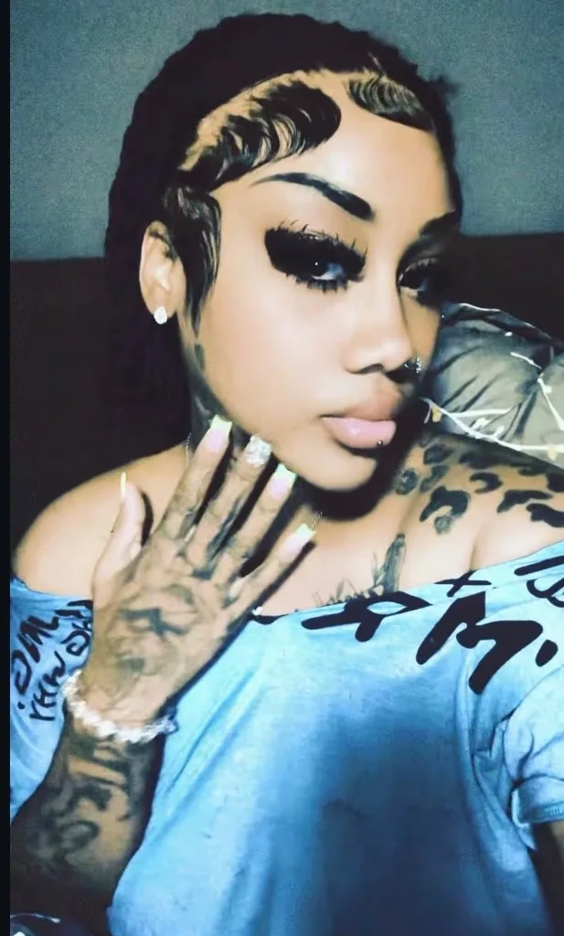 6'2 Exotic Polynesian Baddie Suppee Juicy Mouth & - Photo 9 | Escort in Houston