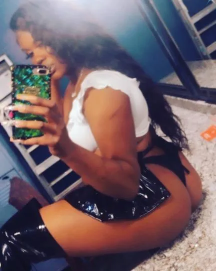 🏰WELCOME TO THAA PALACE👑🔱MIXED EXOTIC 💃🏽TALL GLASS🍸 OF WATER💦💦 INCALLS &amp; OUTCALL SESSIONS, MASSAGES BY THE HOUR.😉😉✨