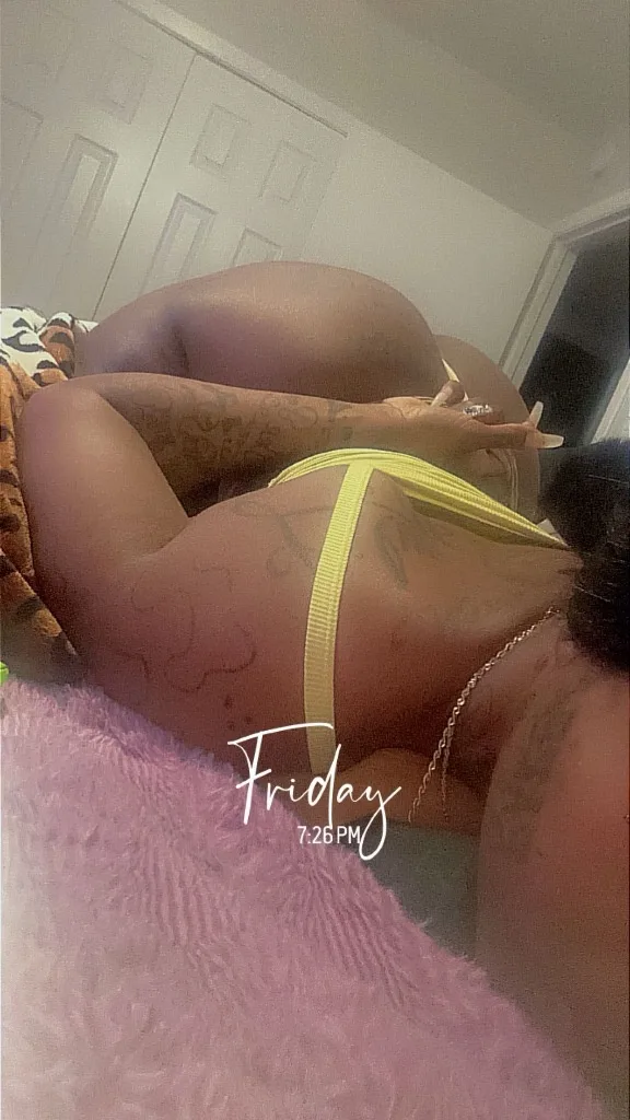 .... OUTCALLS (areas near me) ask about my incall 80$ qv special & BBJ SPECIALS .... Qv 90$ ...BBJ W/CIM 140$... SPECIALS AS WELL‼‼ MY SERVICE IS DISCREET. ‼‼‼ TEXT ME ‼!! HAND JOB 60$ & COVERED B - Photo 3 | Escort in 35 & oak lawn road… medical district area