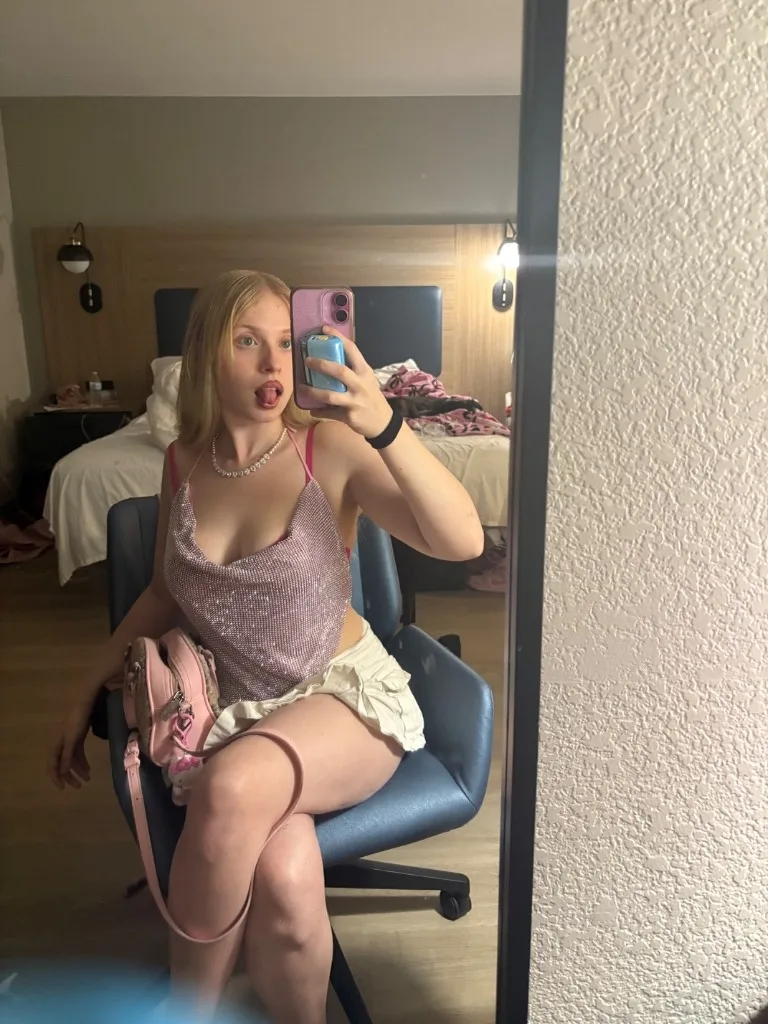 sugar - Photo 4 | Escort in Houston