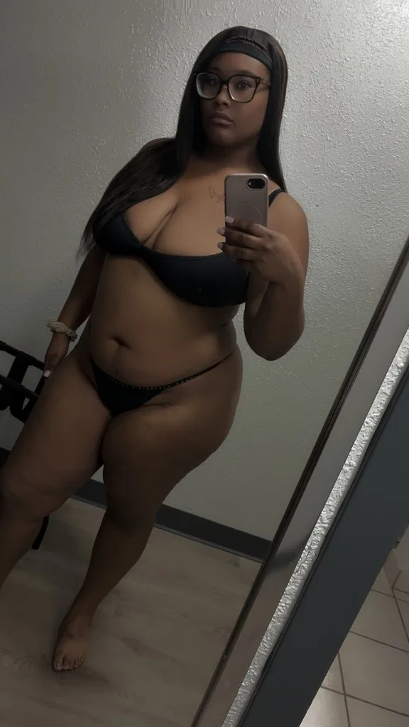 come take a dive into my ocean - Photo 6 | Escort in Near schnucks on Empire