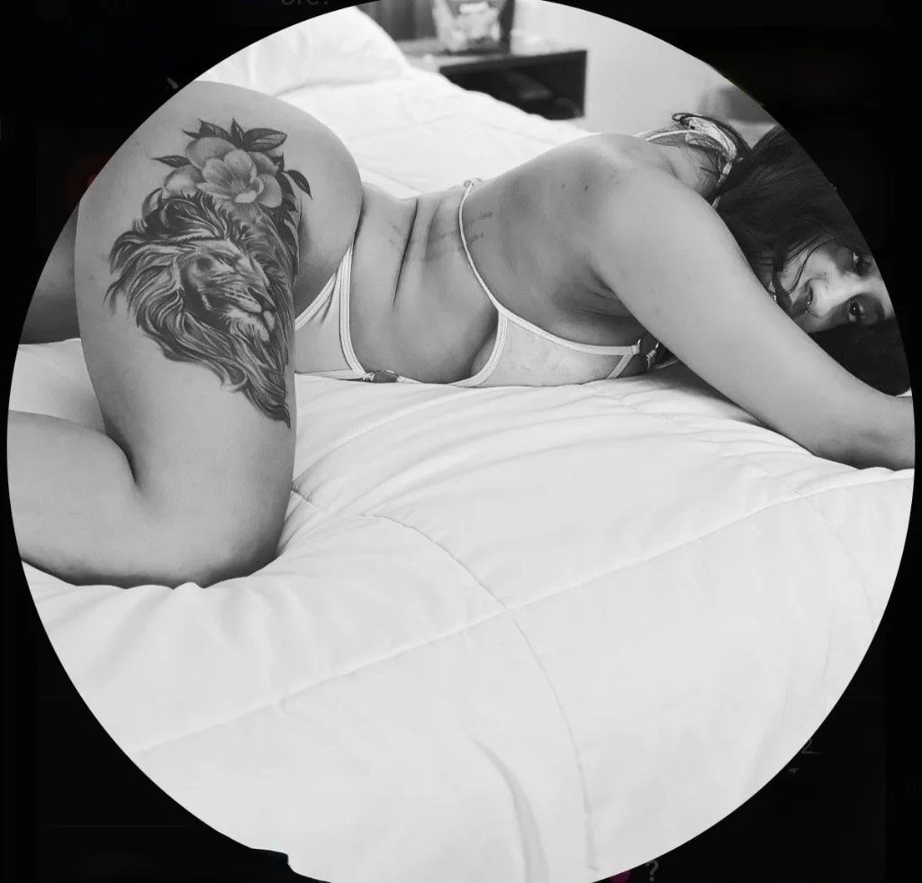 Pretty Slutty Redbone cum have fun with me - Photo 2 | Escort in All Chicago