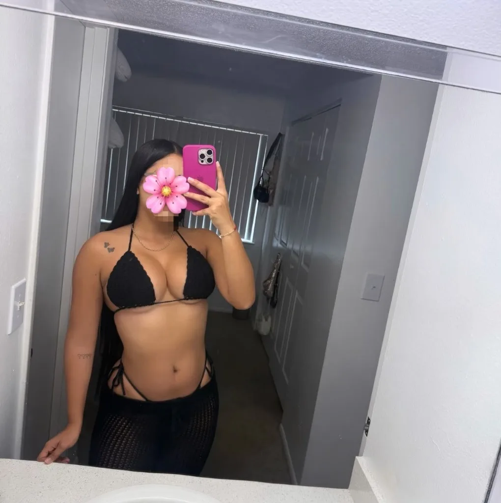 IM AVAILABLE NOW BABYREAL PIC TEXME NOW LOVE!! - Photo 1 | Escort in Joliet