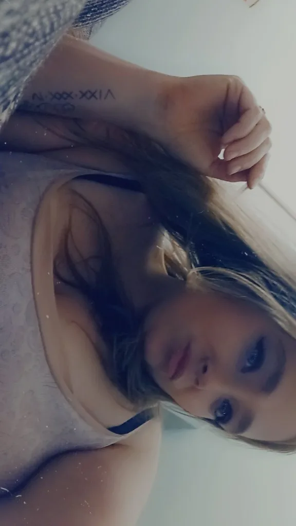 (Ext. 33)😈👑 YOUR FAVORITE BBW, YOUR BIGGEST WEAKNESS